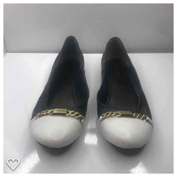 Guess Black & White Flats with Chain size 8.5 - Picture 1 of 5